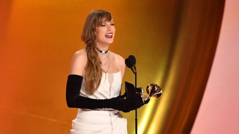 Taylor Swift anuncia nuevo álbum y rompe récord en los Grammy; esta es la lista de ganadores