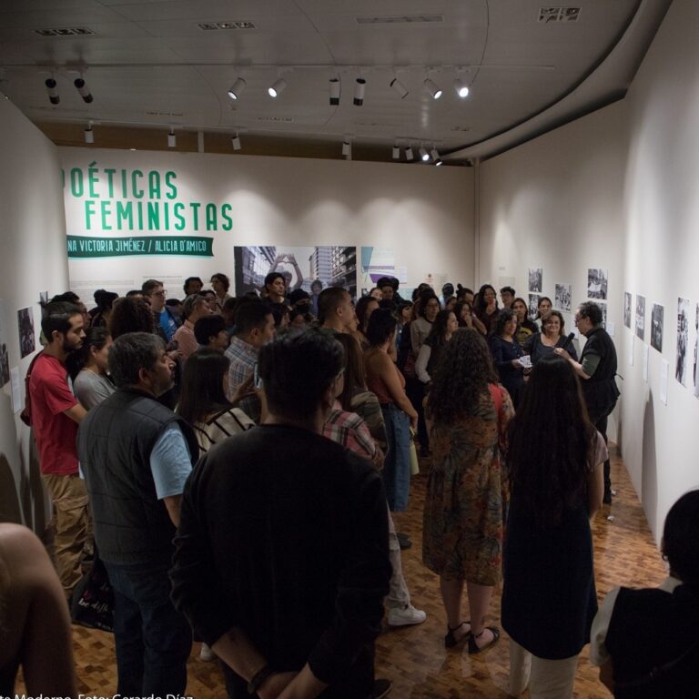 Mónica Mayer evocó sus vivencias dentro del movimiento feminista al lado de la artista Ana Victoria Jiménez