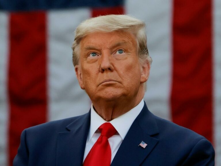 Trump sorprende a aduanas con nuevos aranceles