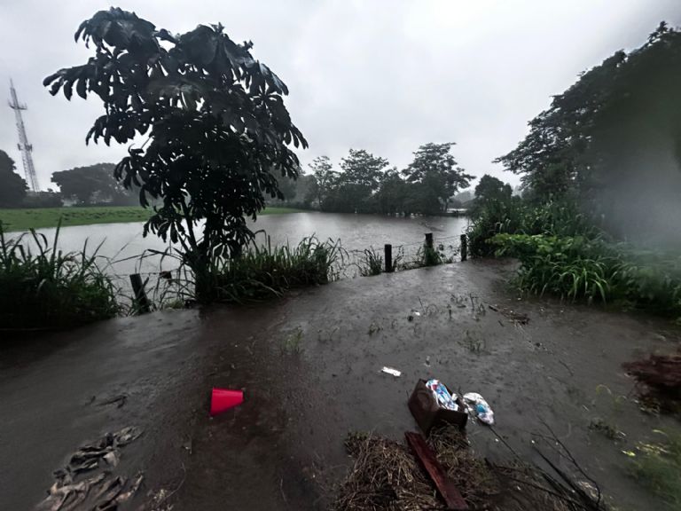 En alerta naranja cinco regiones de Chiapas, lluvias podrían alcanzar los 250 milímetros