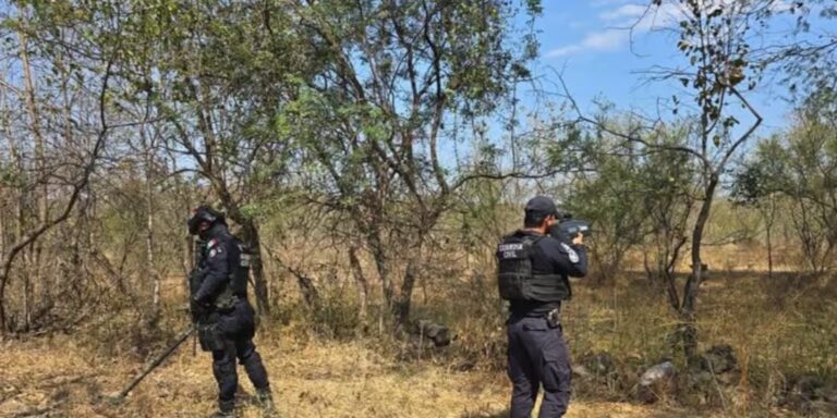 Narcomina explota en Tierra Caliente y deja dos muertos