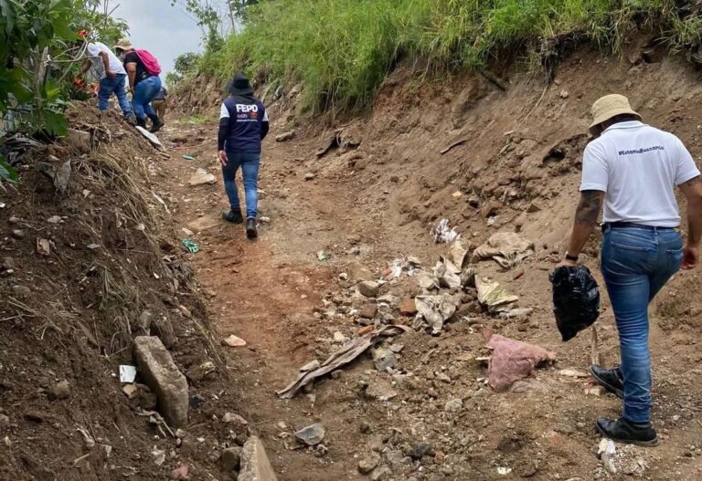 Hallan muerta a madre buscadora en SLP