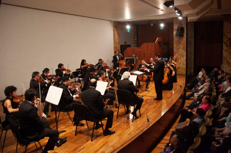 OCBA inicia temporada con Mozart, Bloch y Revueltas