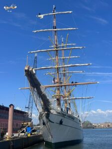 Reparado Buque Cuauhtémoc navega en modo prueba