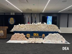 DEA asesta golpe histórico al CJNG con 670 detenciones en operativo multinacional
