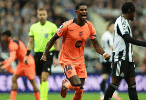 Rashford guía al Barça con doblete en Newcastle