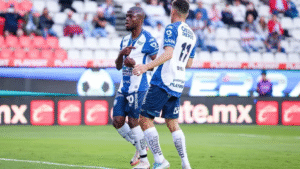 Pachuca remonta y logra un triunfo 2-1 clave ante Atlético de San Luis