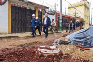 Mejoran vialidades y servicios en Cuernavaca: Alcalde supervisa obla en la colonia López Mateos