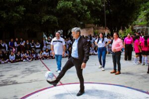 Urióstegui fortalece el deporte con “Escuelas Municipales”