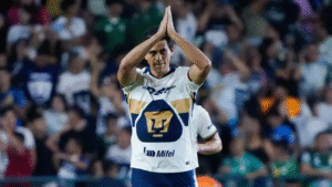 Pumas rescata el empate ante León, pero cae del Play In
