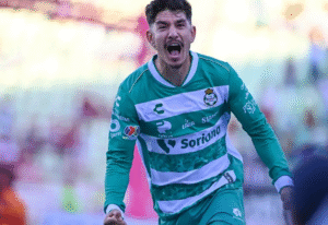 Santos Laguna vence 3-1 a Querétaro y se mete a zona de Play In
