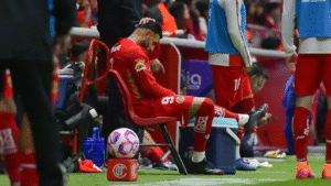 Alexis Vega sufre lesión muscular y estará fuera de acción por hasta cuatro semanas