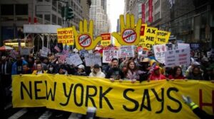“No Reyes”: millones desafían el autoritarismo de Trump