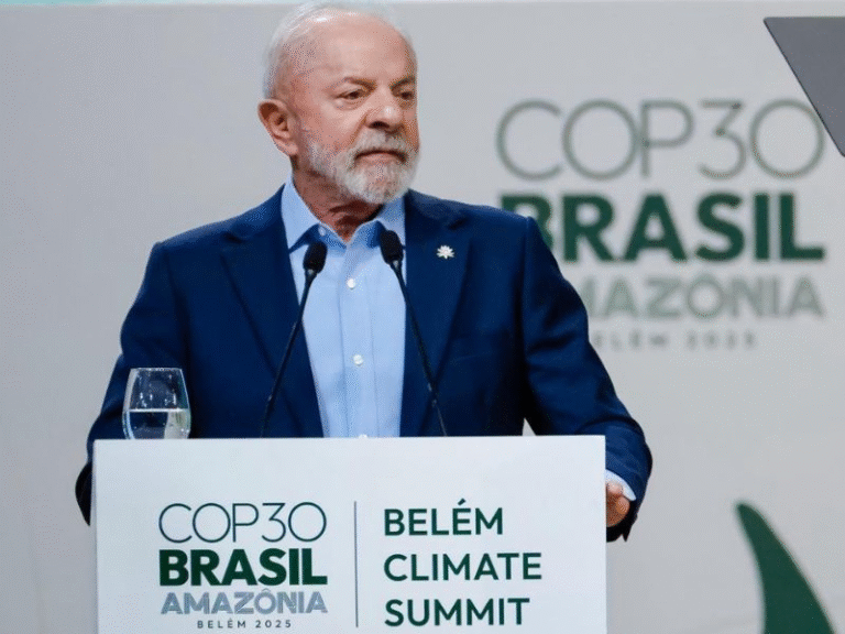 Lula advierte que el mundo no soporta más el modelo basado en combustibles fósiles