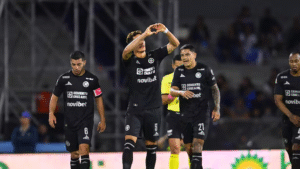 Cruz Azul asume el liderato del Apertura 2025; Toluca y América le siguen de cerca