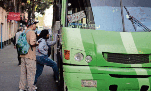 CDMX autoriza aumento de 1.50 pesos en la tarifa del transporte público