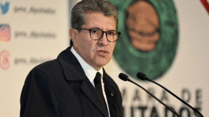 Monreal defiende a Sheinbaum tras asesinato de alcalde de Uruapan