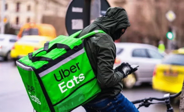 SCJN valida impuesto de 2% a apps de reparto en CDMX