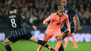 Lamine Yamal rescata al Barcelona con un doblete en el empate ante Brujas (3-3)