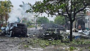 Coche bomba sacude Michoacán y deja seis muertos