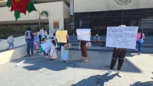 Familias desplazadas piden ayuda humanitaria y reubicación en Chiapas