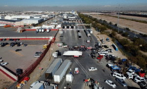 Productores liberan la mayoría de los cruces fronterizos en Chihuahua