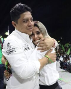 Avalan ley esposa en SLP; en Hidalgo se perfila iniciativa similar