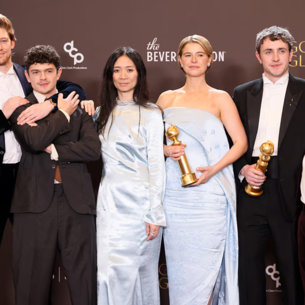 Adolescencia y Una batalla tras otra lideran los Globos de Oro 2026