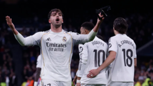 Real Madrid vence 2-0 al Levante en el Bernabéu en medio de abucheos
