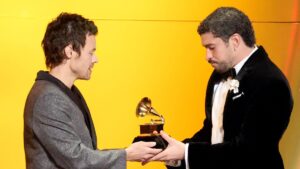 Bad Bunny hace historia en los Grammy 2026