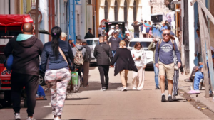 Hoteles en Cuba suspenden operaciones por crisis de combustible