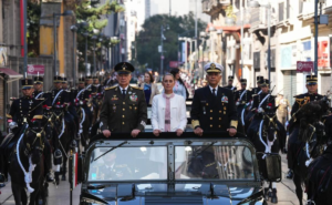 Sheinbaum encabeza ceremonia por el 113 aniversario de la Marcha de la Lealtad