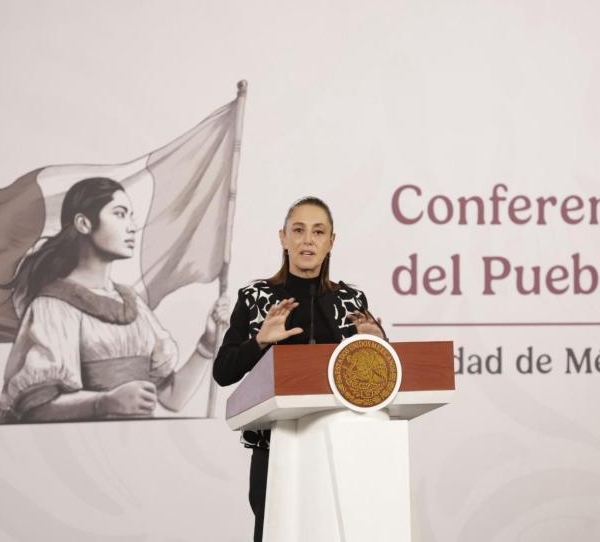 Sheinbaum niega reportes de drones criminales en la frontera con Estados Unidos