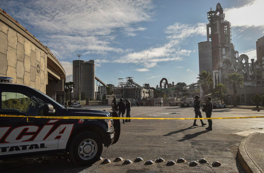 Operativo en planta Cruz Azul Hidalgo deja conato y detenidos