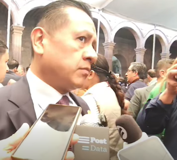 Detienen a tres presuntos vinculados con homicidio de Carlos Manzo