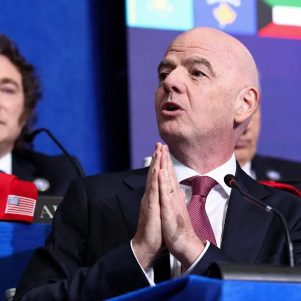 COI descarta sanción a Gianni Infantino por asistir a reunión con Donald Trump
