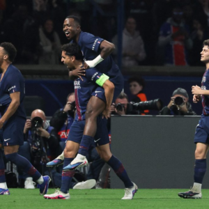 PSG avanza tras empatar 2-2 con Mónaco en la Champions
