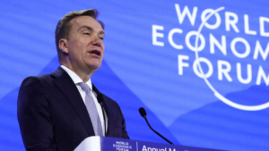 Børge Brende renuncia como presidente del Foro Económico Mundial