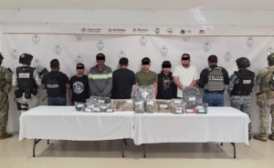 Detienen a seis hombres por quema de vehículos en Playa del Carmen