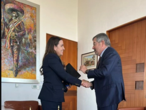 Sara A. Carter se reúne con canciller De la Fuente para reforzar cooperación antidrogas