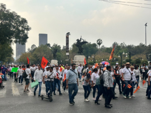 Trabajadores del Metro marchan al Zócalo por mejores condiciones