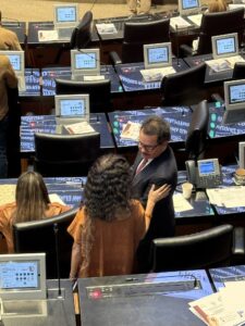 Iniciativa sobre identidad de jueces se discutirá con análisis previo