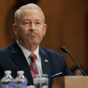 Embajador de EE. UU. en México critica apoyo económico a Cuba