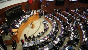 Senado discutirá reforma para eliminar pensiones doradas