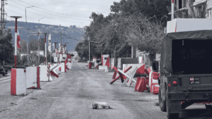 Irán advierte y acusa a EE. UU. de escudarse en civiles.