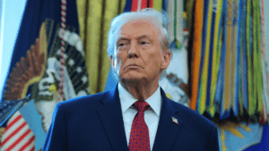 Trump afirma que Irán dio a EE. UU. un “gran regalo” ligado al petróleo