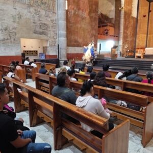 Despiden con misa a Kimberly  en la Catedral de Cuernavaca