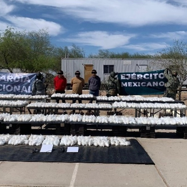 Decomisan 490 kilos de metanfetamina en operativo en Sonora