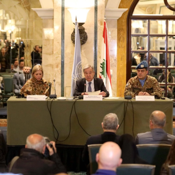 Israel admite que fuego de tanque impactó base de la ONU en Líbano