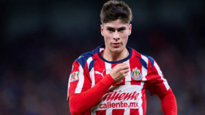 Guadalajara vence 3-2 a Monterrey y se mantiene líder